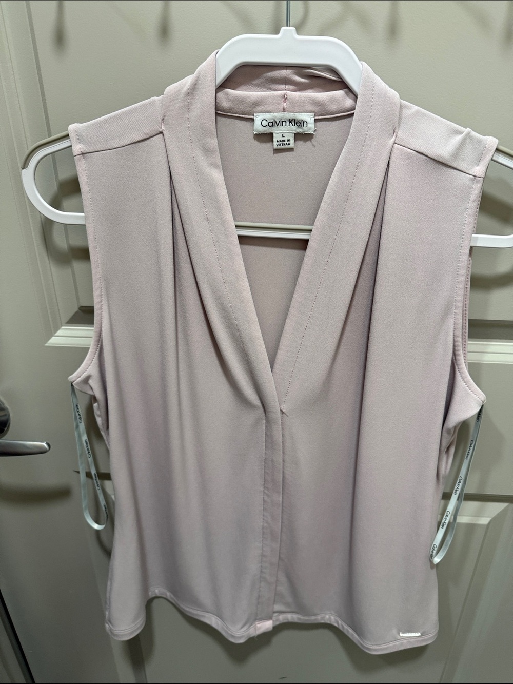 Calvin Klein Sleeveless V-Neck Blouse - Dusty Pink